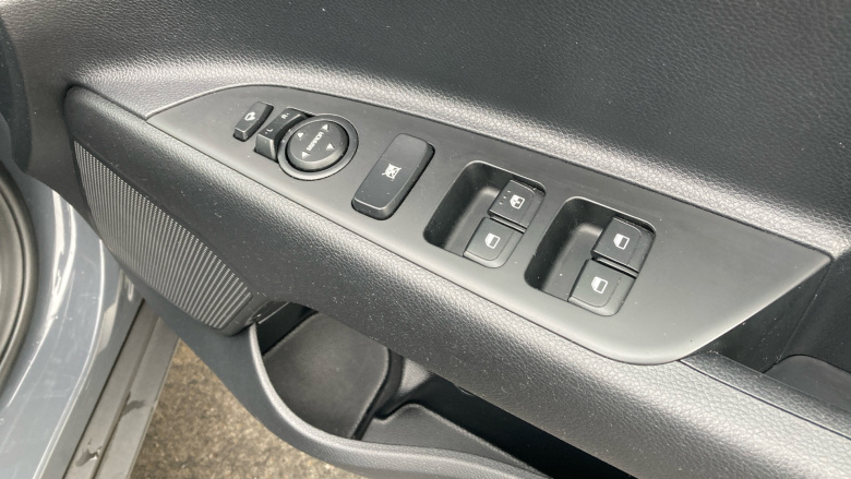 Kia Stonic 1.0T GDi 99 2 5dr DCT Petrol Estate